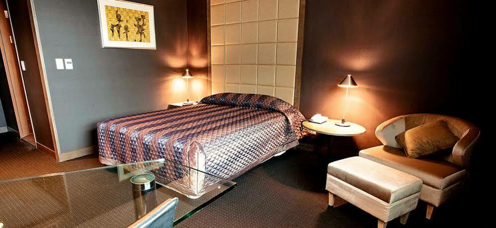 Airport Transit Terminal 1 Hotel